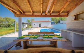 Gorgeous Home In Buje With Kitchen